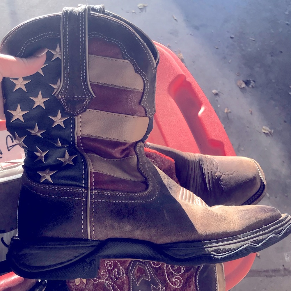 Western boots. American flag